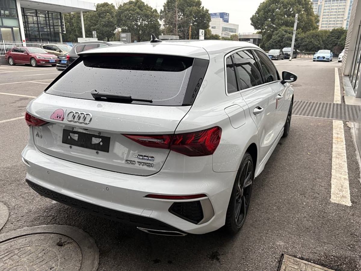 奧迪 奧迪A3  2021款 Sportback 35 TFSI 時(shí)尚運(yùn)動(dòng)型圖片