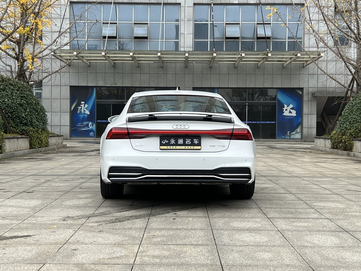 奥迪 奥迪A7  2023款 45 TFSI 臻选型图片