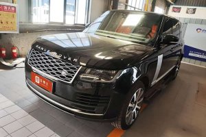 攬勝 路虎 3.0 V6 SC Vogue 傳世加長版