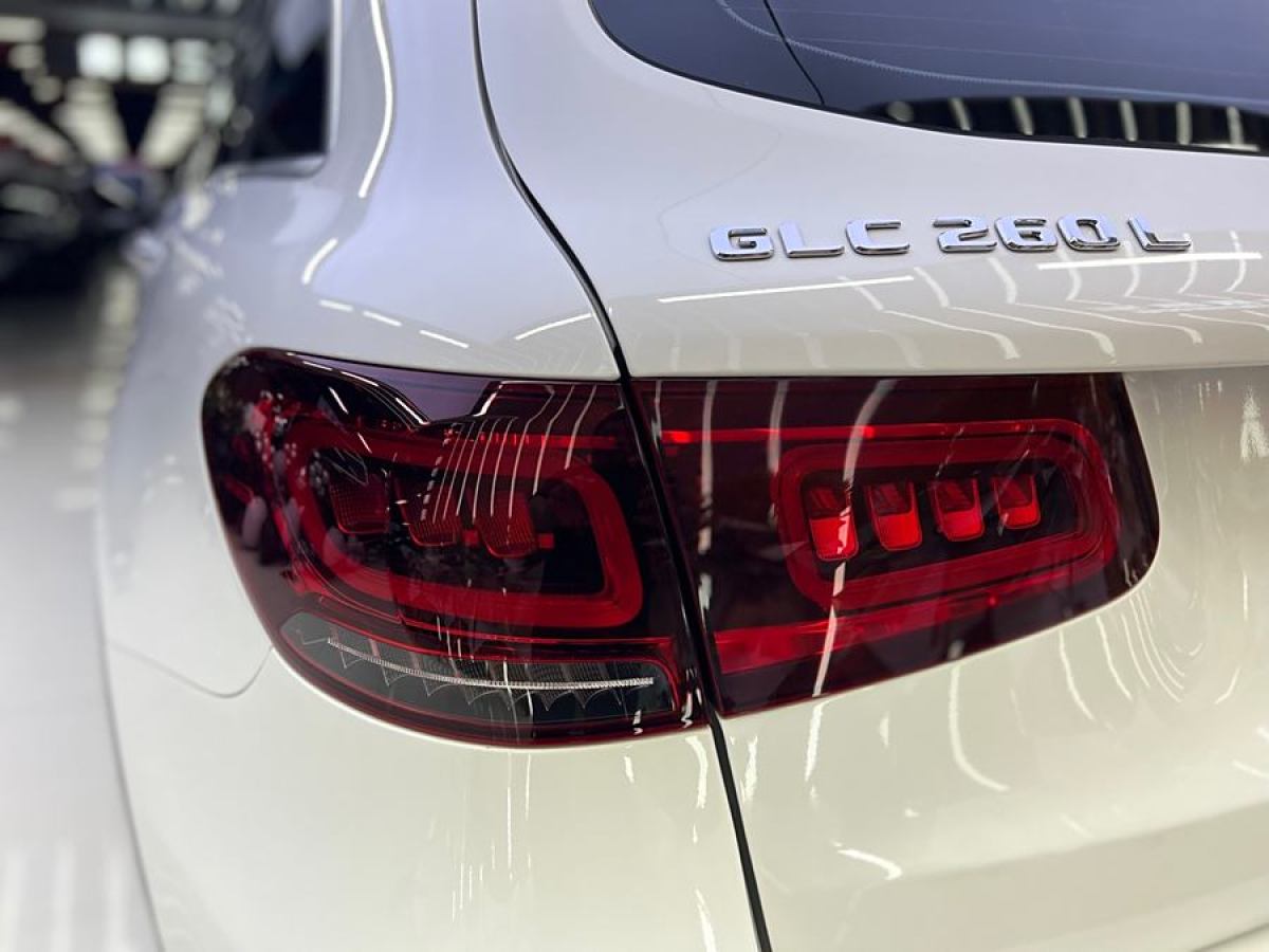 奔馳 奔馳GLC  2022款 改款二 GLC 260 L 4MATIC 豪華型圖片