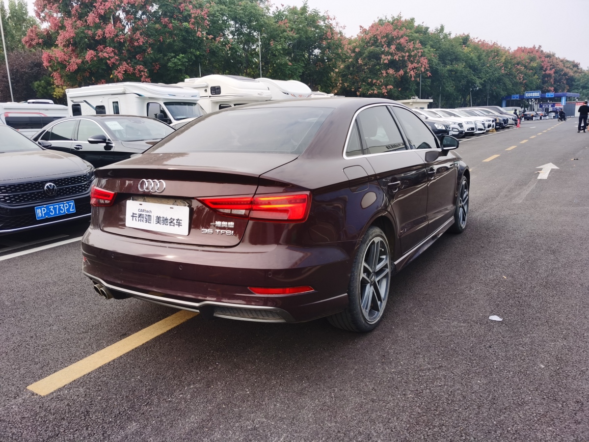 奧迪 奧迪A3  2017款 Sportback 35 TFSI 進取型圖片