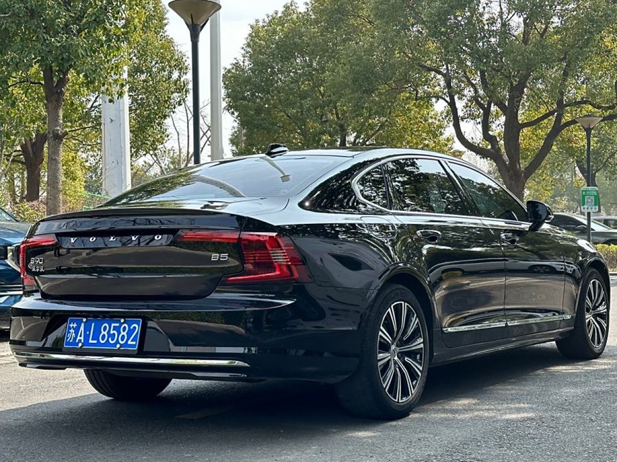 2021年9月沃爾沃 S90  2022款 B5 智逸豪華版