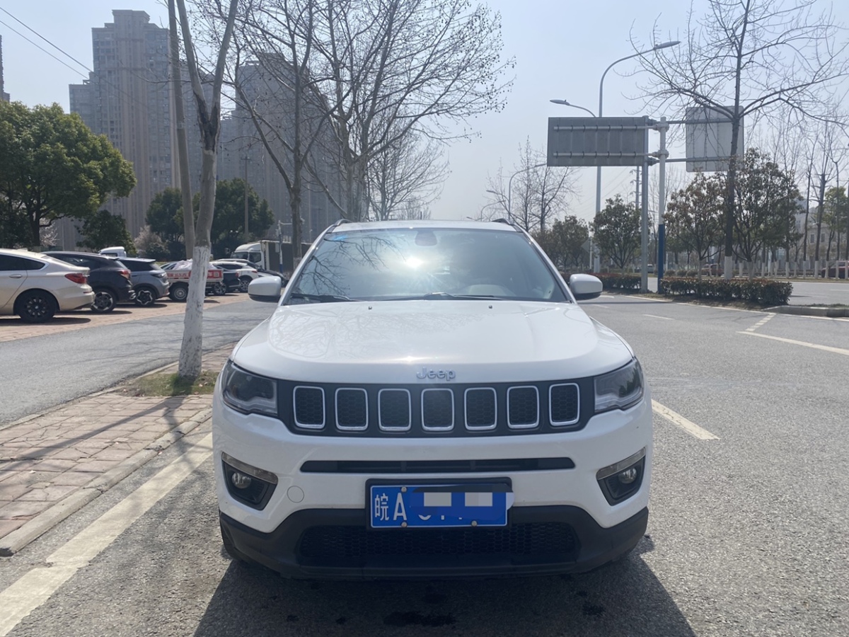 Jeep 指南者  2019款  220T 自动驭享版图片