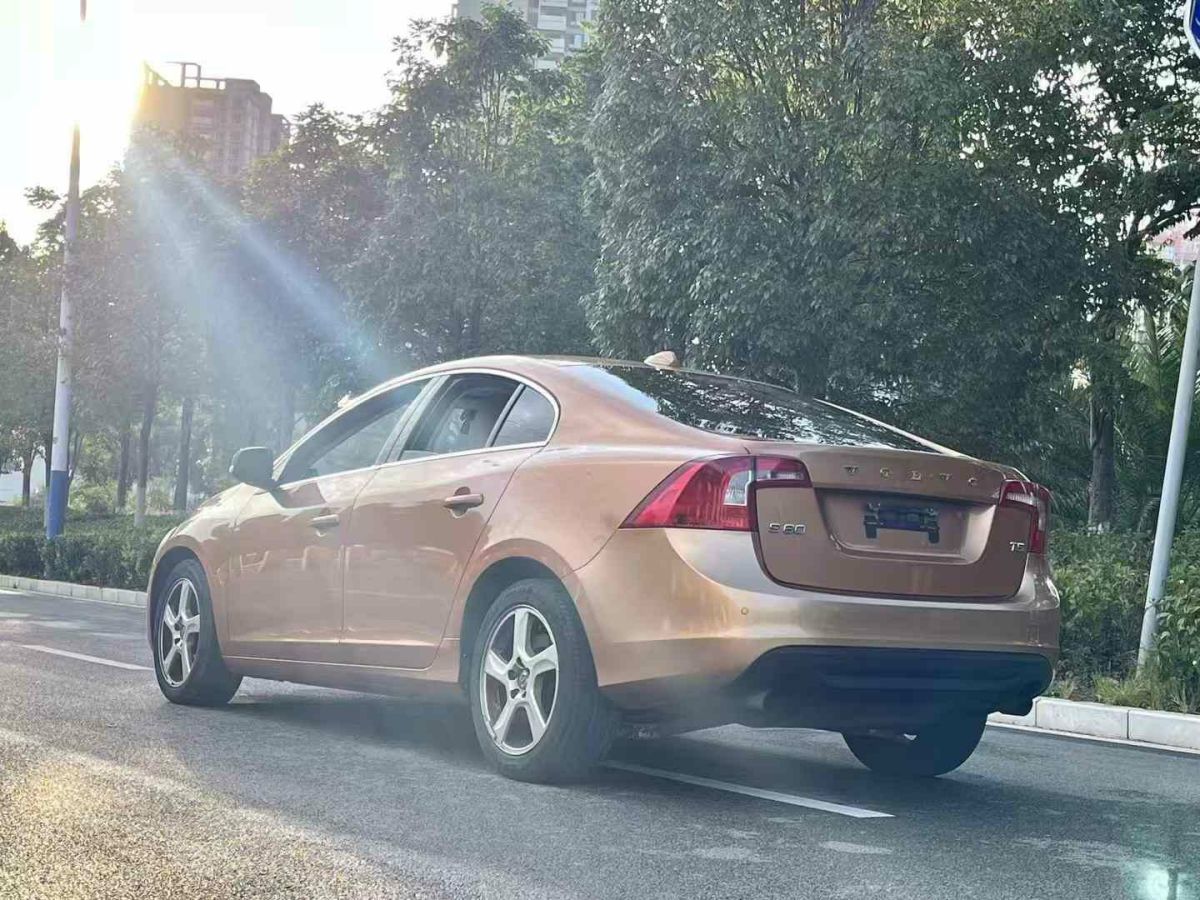 沃爾沃 S60  2012款 1.6T DRIVe 智尚版圖片