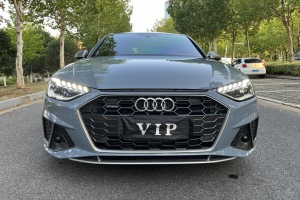 奥迪A4L 奥迪 40 TFSI quattro RS套件燃速型