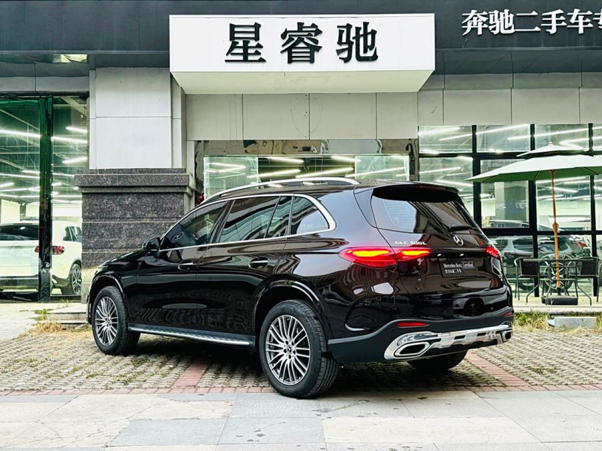 2023年8月奔馳 奔馳GLC  2023款 改款 GLC 300 L 4MATIC 動感型 7座