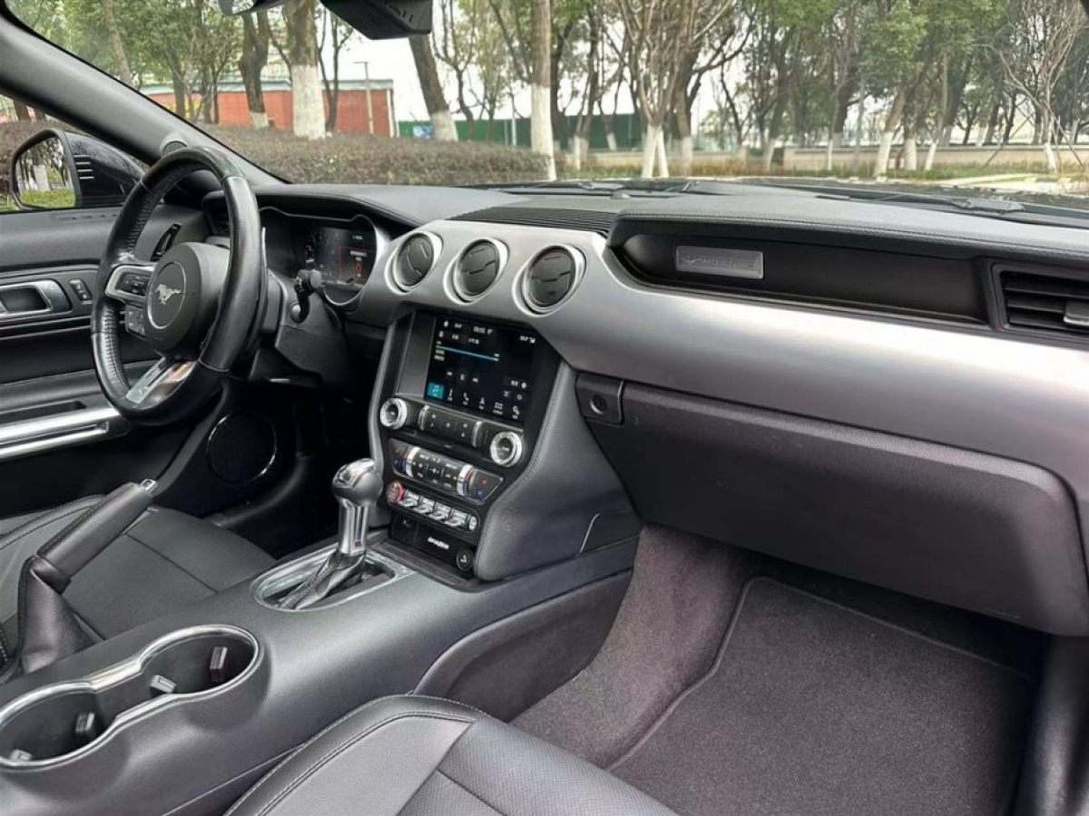 2019年5月福特 Mustang  2019款 2.3L EcoBoost