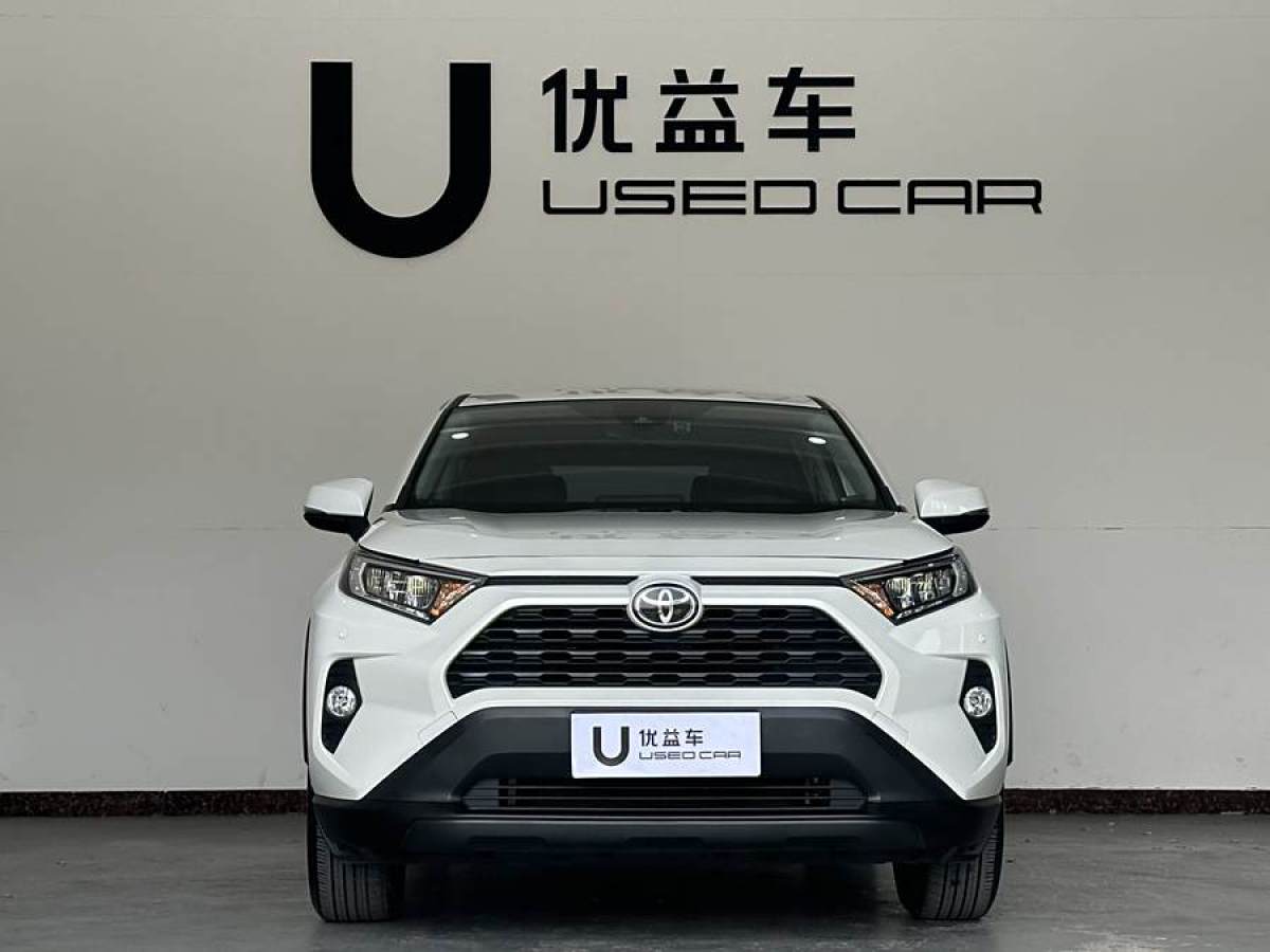 2022年11月豐田 RAV4榮放  2022款 2.0L CVT兩驅(qū)都市版