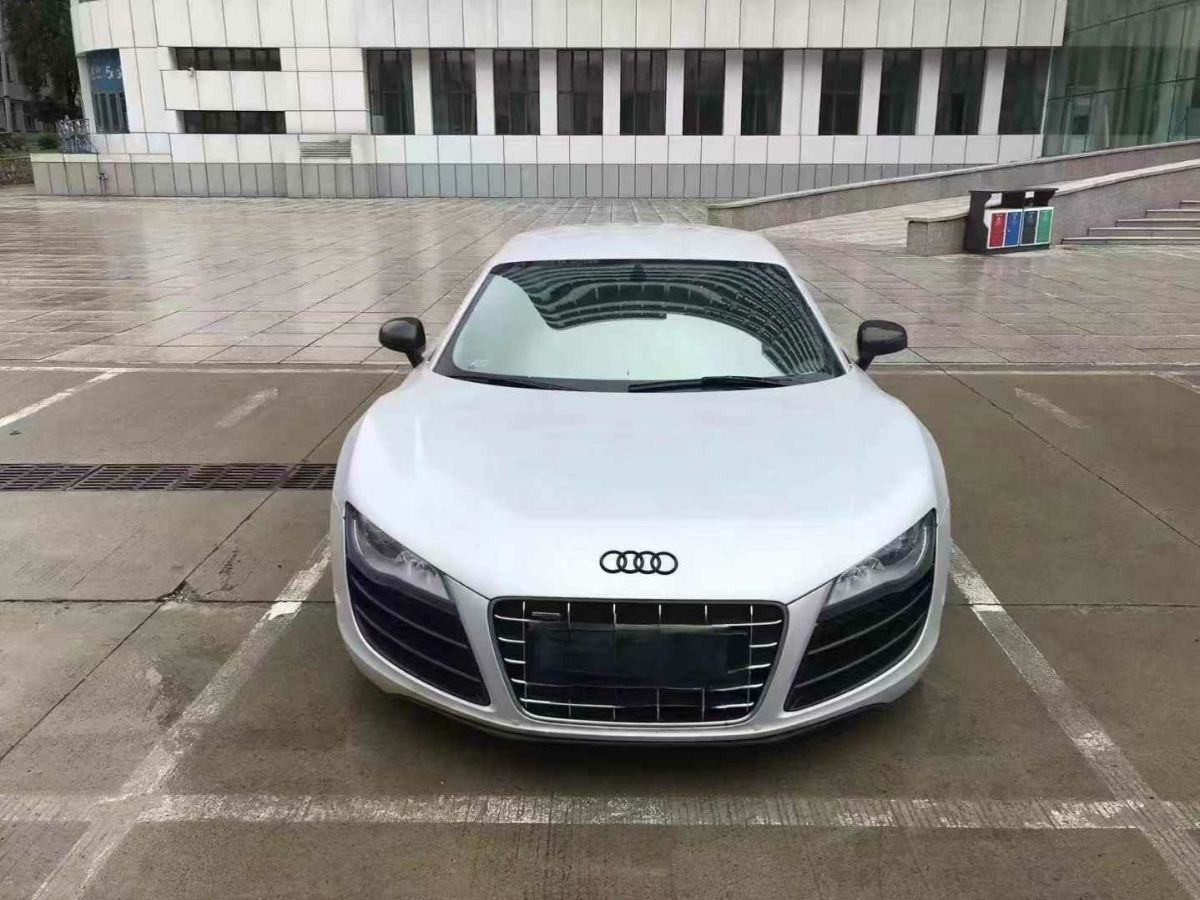 奧迪 奧迪R8  2013款 5.2 FSI quattro 中國專享型圖片