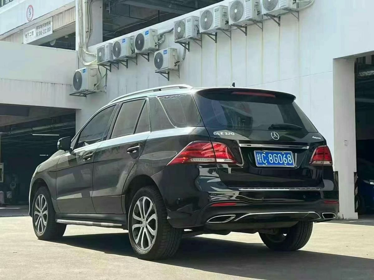 奔馳 奔馳GLA  2016款 GLA 220 4MATIC 豪華型圖片