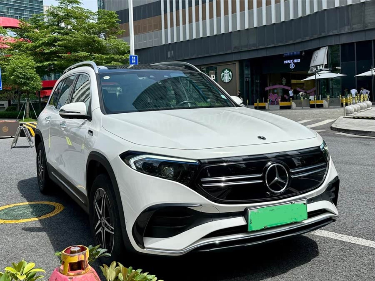 奔馳 奔馳EQB  2022款 EQB 350 4MATIC 首發(fā)特別版圖片