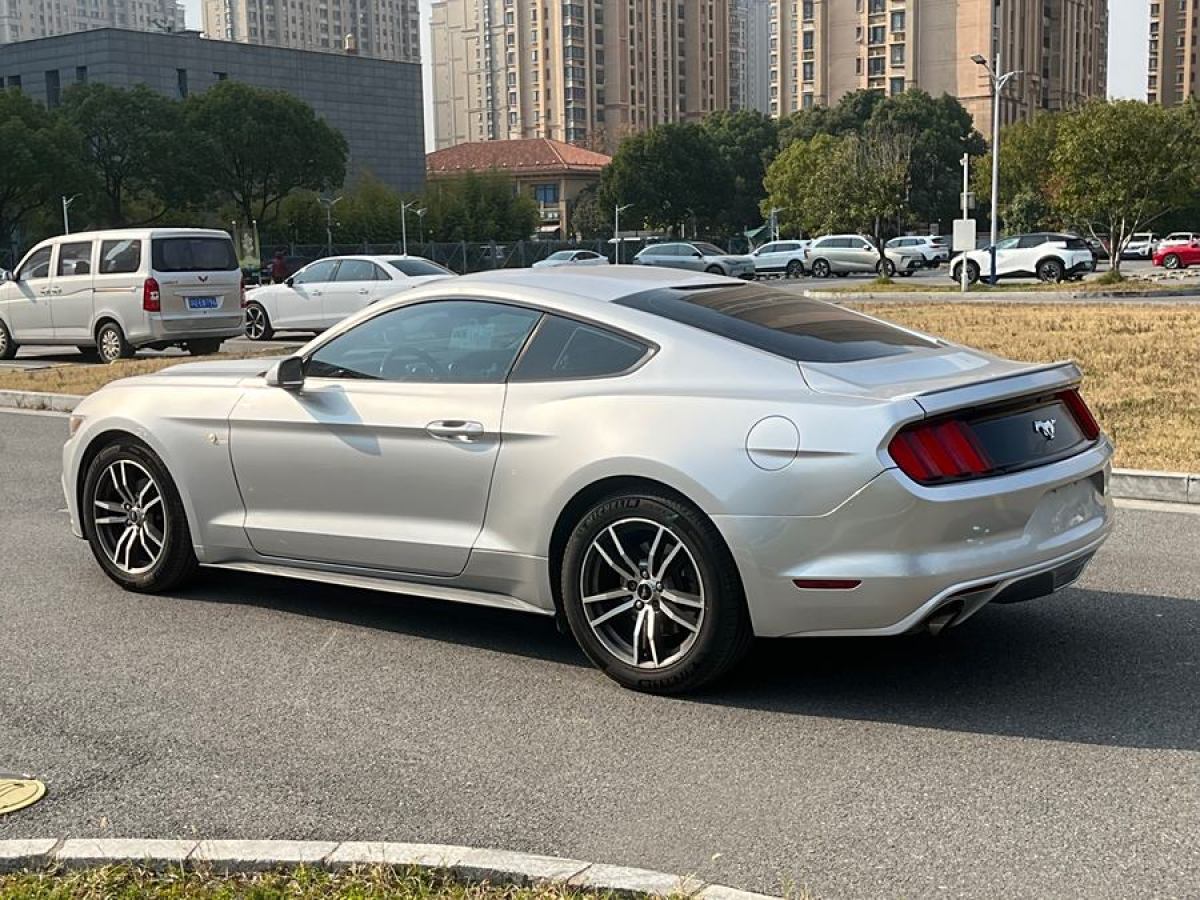 2018年11月福特 Mustang  2018款 2.3L EcoBoost