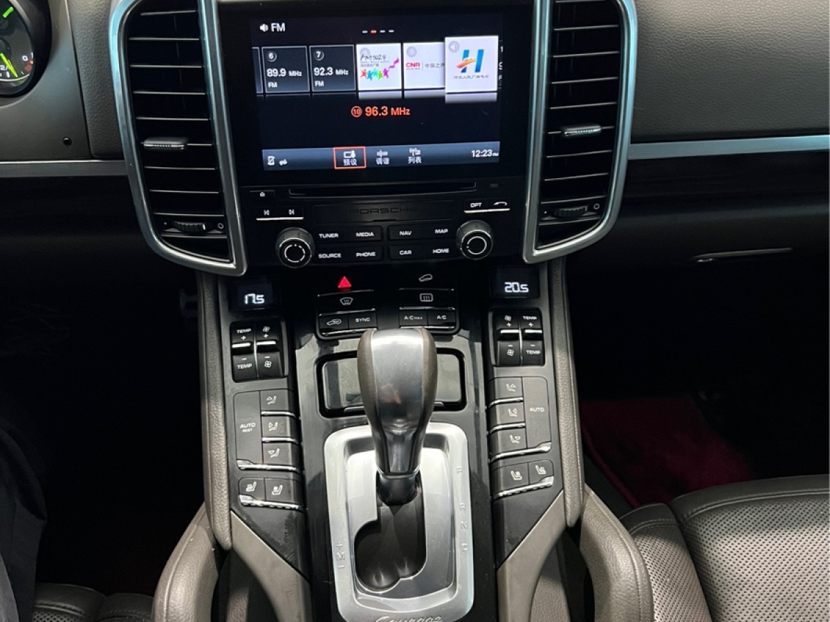保时捷 Cayenne新能源  2016款 Cayenne S E-Hybrid 3.0T图片