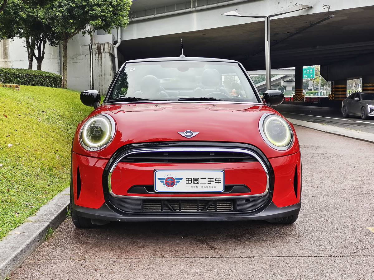 MINI MINI  2022款 改款 1.5T COOPER CABRIO 經(jīng)典派圖片