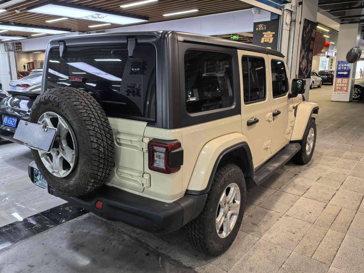 Jeep 牧馬人  2019款 2.0T Sahara 四門版 國VI圖片