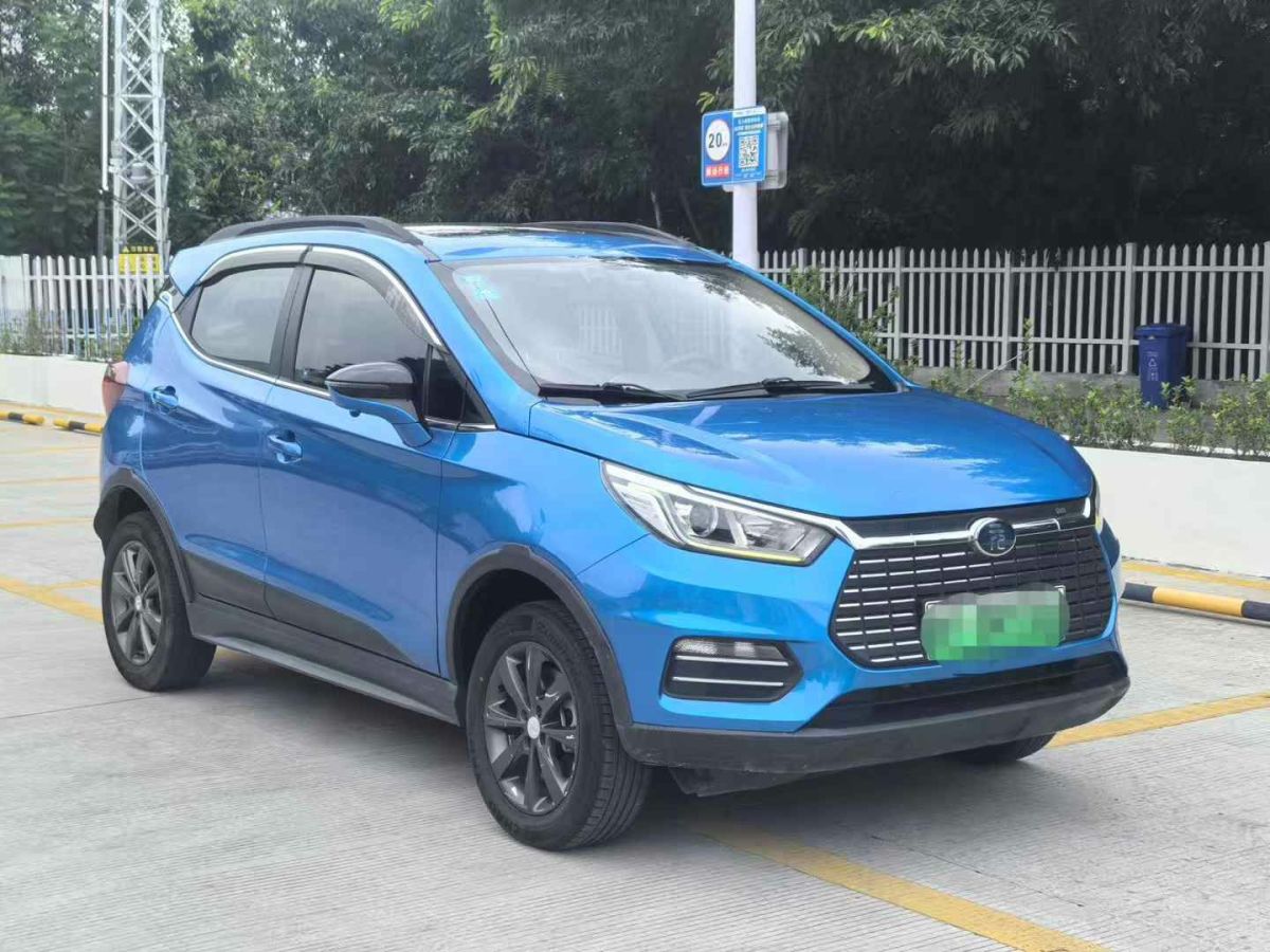 比亞迪 元新能源  2019款 EV360 智聯(lián)悅享型圖片