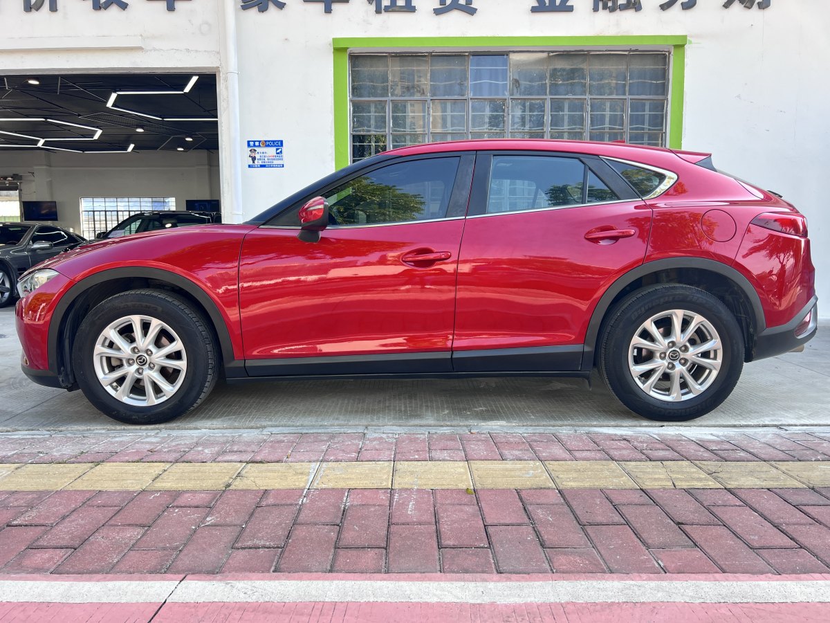 馬自達(dá) CX-4  2016款 2.0L 自動兩驅(qū)藍(lán)天品位版圖片