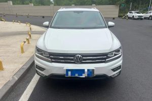 途觀L 大眾 330TSI 自動兩驅(qū)豪華版