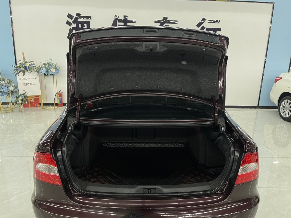 斯柯達(dá) 昊銳  2012款 1.8TSI 自動(dòng)優(yōu)雅版圖片