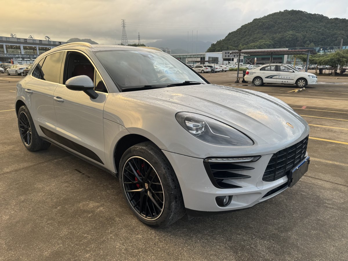 保時(shí)捷 Macan  2017款 Macan 2.0T圖片