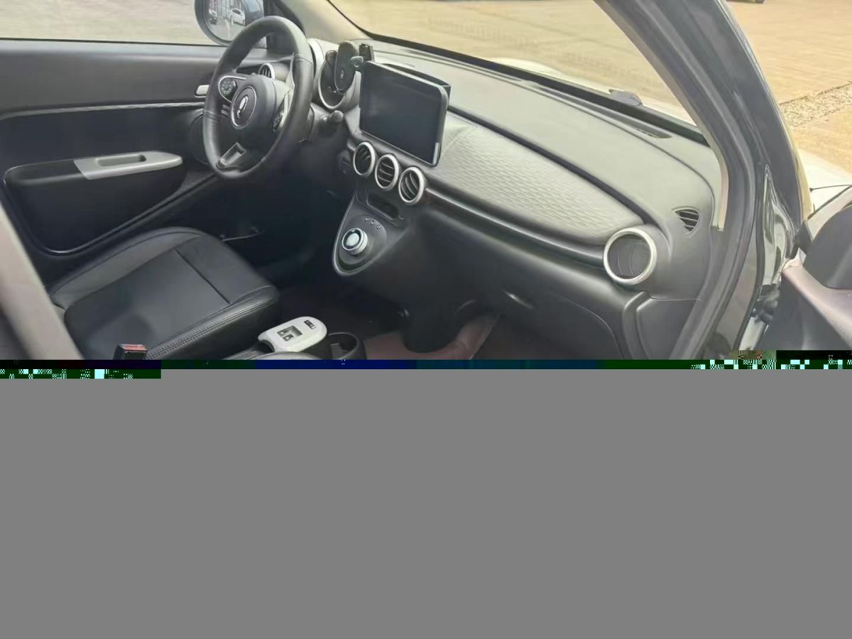 寶馬 寶馬i3  2014款 BMW i3 帶增程發(fā)動機圖片