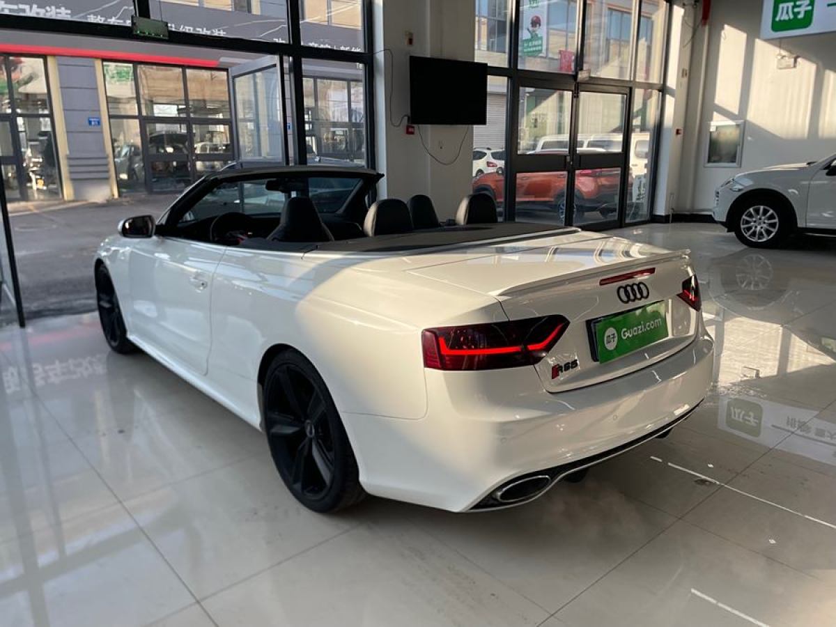 奧迪 奧迪RS 5  2013款 RS 5 Cabriolet圖片