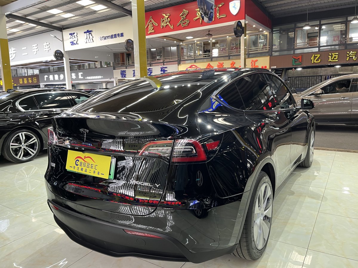 特斯拉 Model 3  2023款 煥新版 后輪驅(qū)動(dòng)圖片