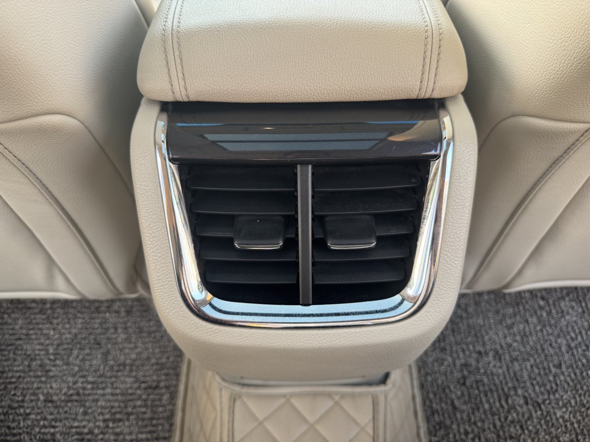 福特 金牛座  2015款 EcoBoost 245 豪華型圖片