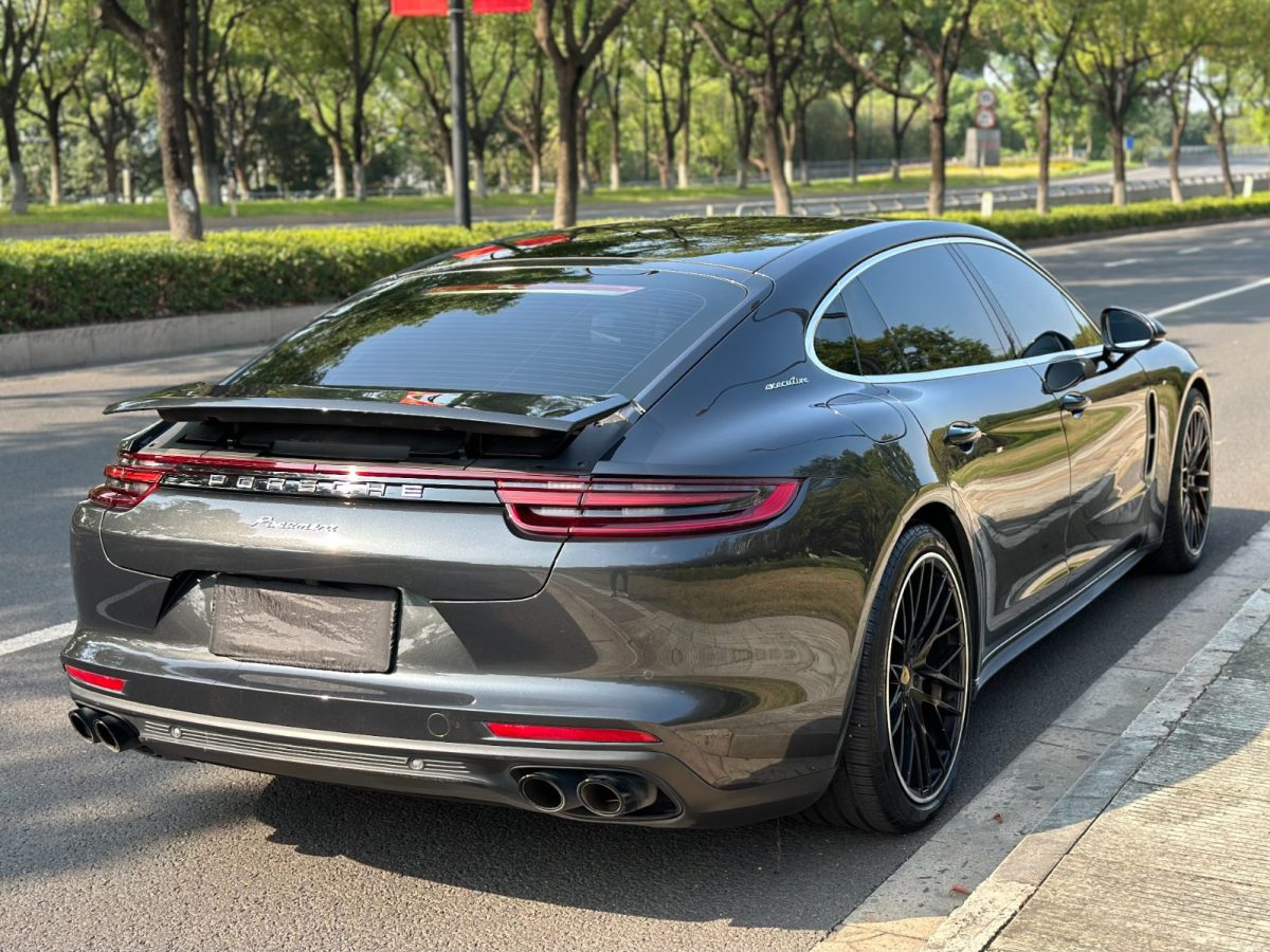 2019年9月保時捷 Panamera  2019款 Panamera 行政加長版 2.9T