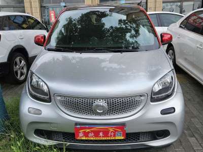 2016年6月 smart forfour 1.0L 52千瓦激情版图片