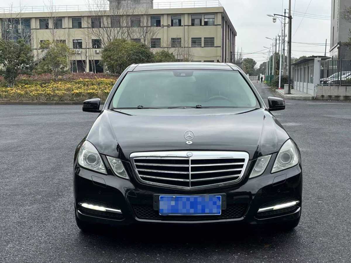 奔馳 奔馳E級  2011款 E 260 L CGI時尚型圖片