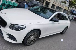 奔馳E級 奔馳 改款 E 300 L 運(yùn)動(dòng)時(shí)尚型
