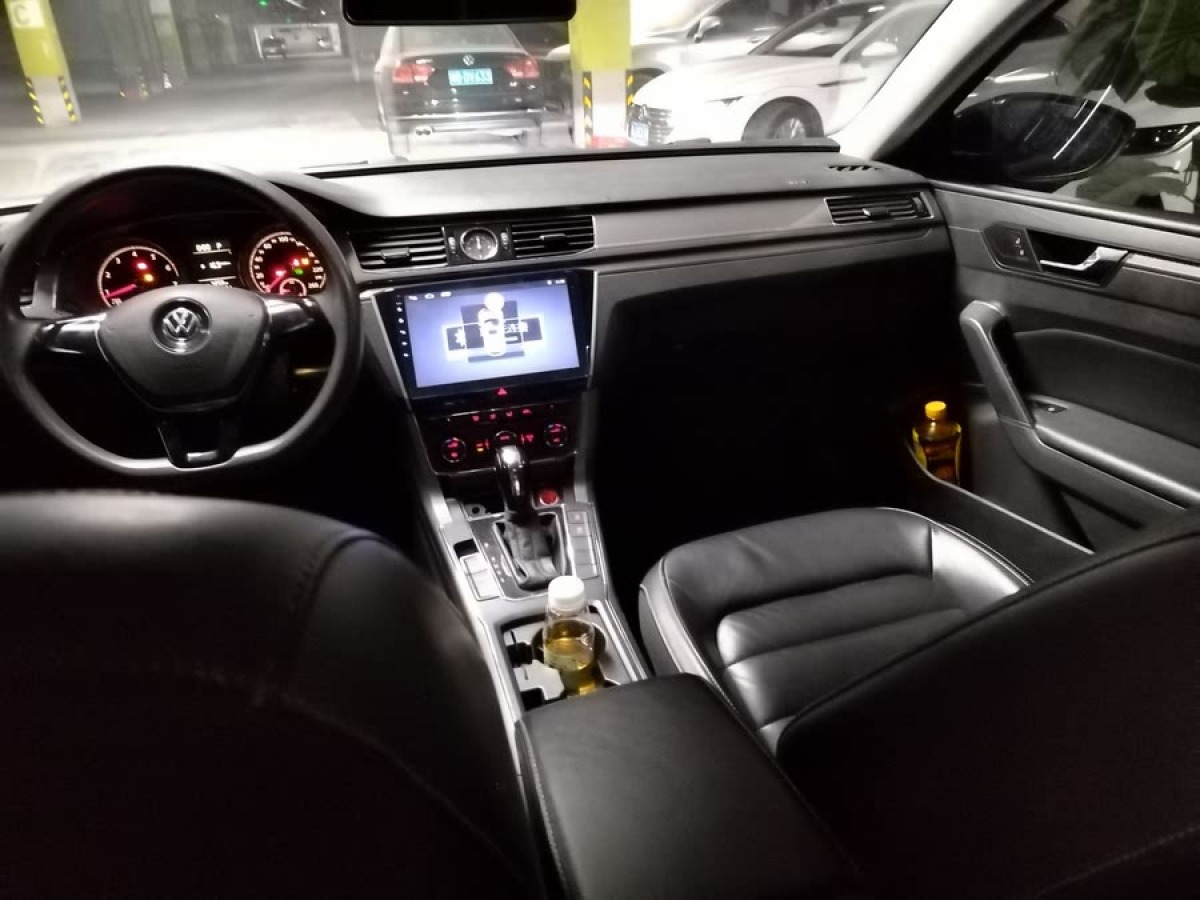 大眾 帕薩特  2015款 1.8TSI 自動尊榮版圖片