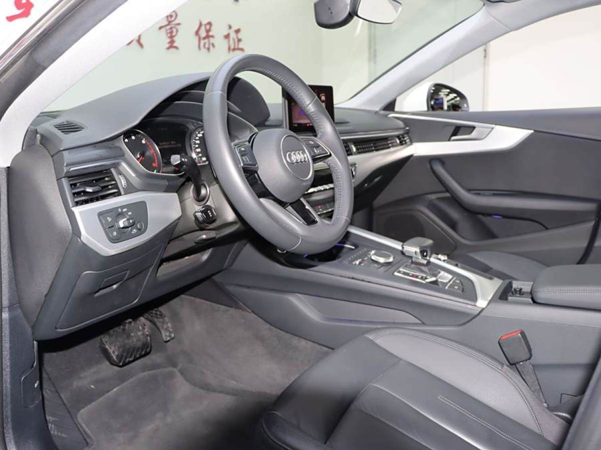 奧迪 奧迪A5  2019款 Sportback 40 TFSI 時(shí)尚型圖片