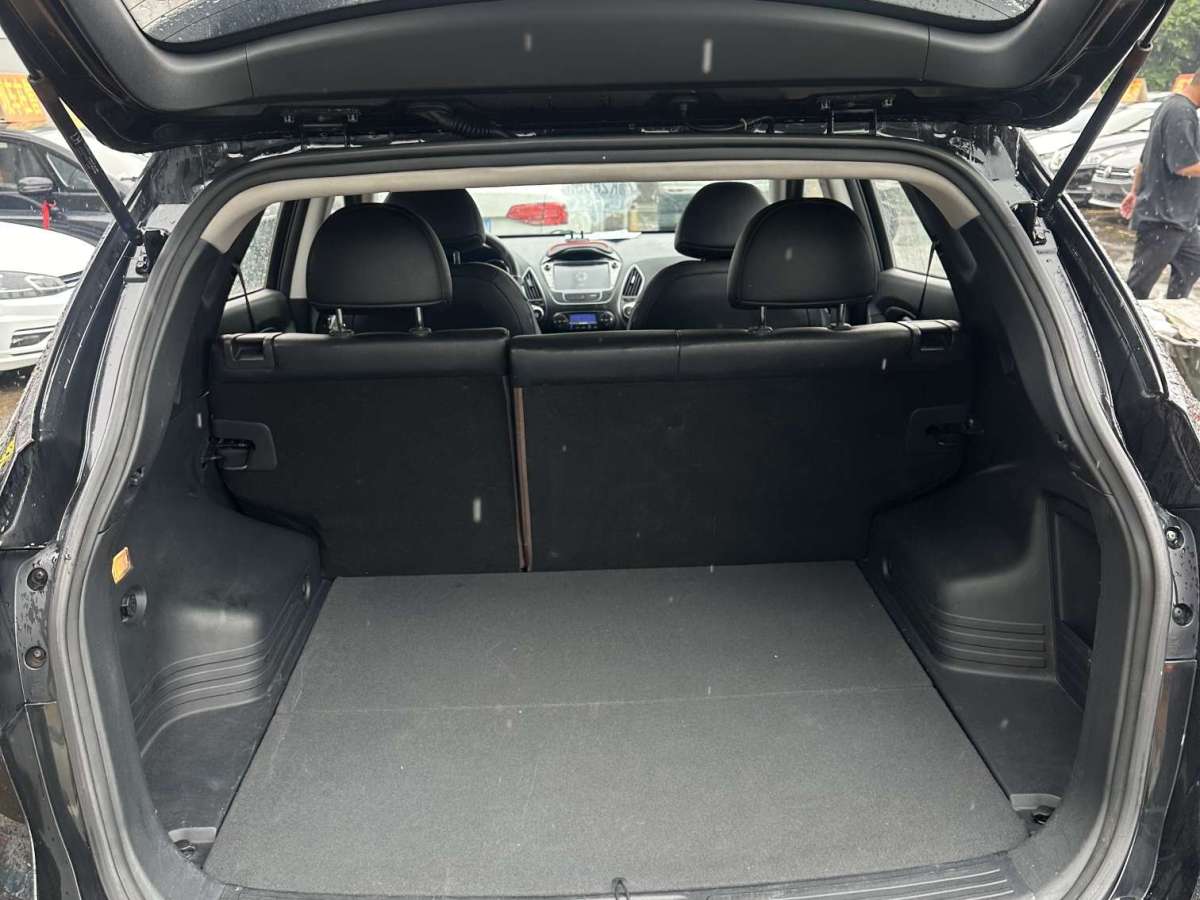 現(xiàn)代 ix35  2013款 2.0L 自動兩驅(qū)智能型GLS 國IV圖片