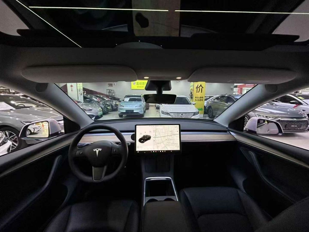 特斯拉 Model S  2021款 Plaid Plus 版圖片