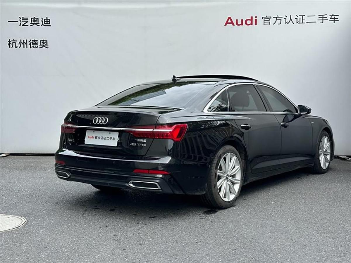 奧迪 奧迪A6L  2022款 45 TFSI 臻選動感型圖片