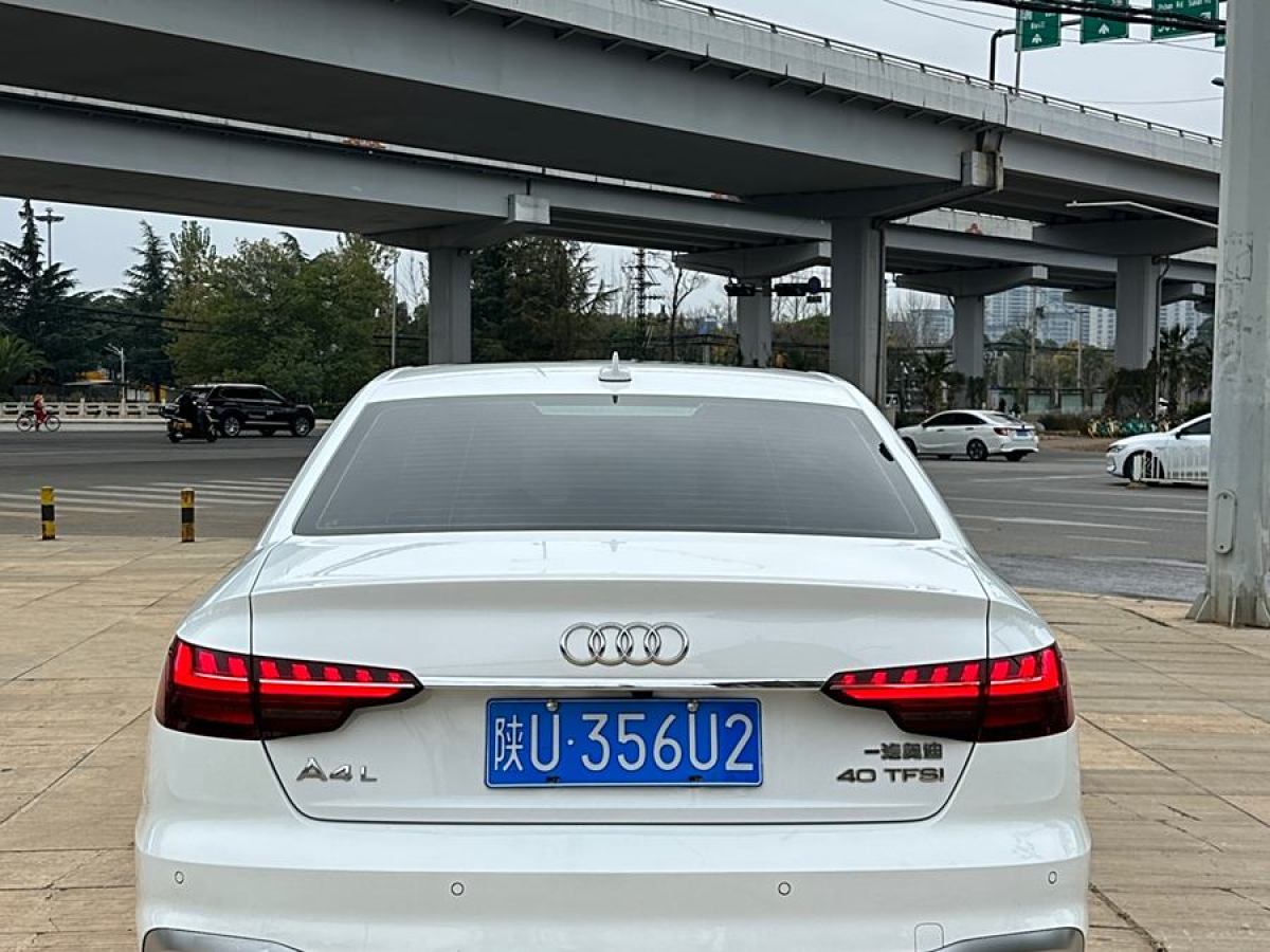 奧迪 奧迪A4L  2022款 40 TFSI 時(shí)尚動(dòng)感型圖片