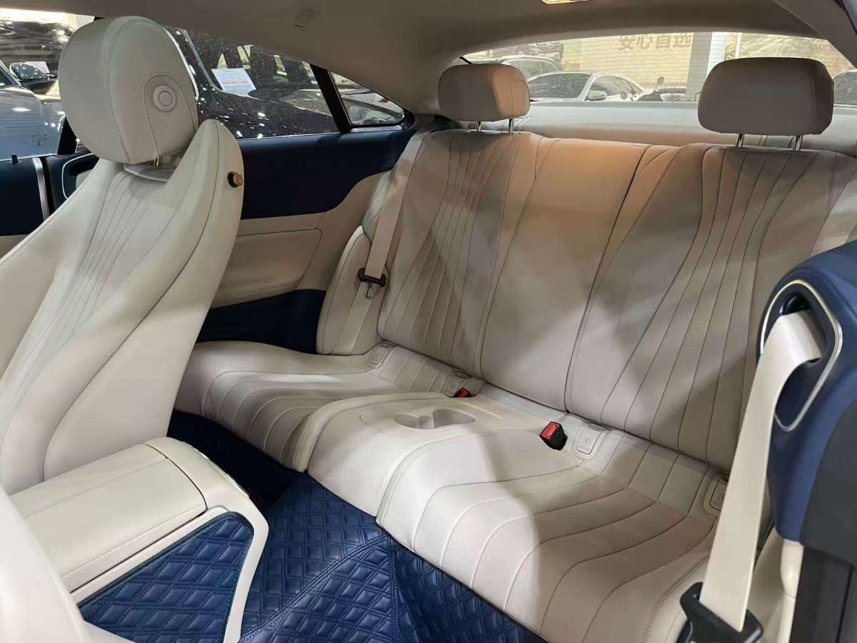 奔馳 奔馳E級  2021款 E 300 轎跑車圖片
