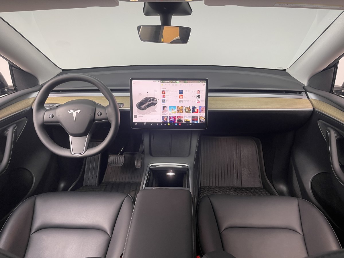特斯拉 Model Y  2022款 改款 后輪驅(qū)動(dòng)版圖片