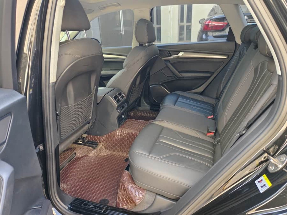 奧迪 奧迪Q5L  2021款 40 TFSI 豪華動(dòng)感型圖片