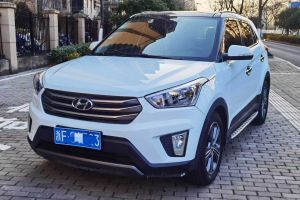 ix25 現(xiàn)代 1.6L 自動(dòng)兩驅(qū)時(shí)尚型GS