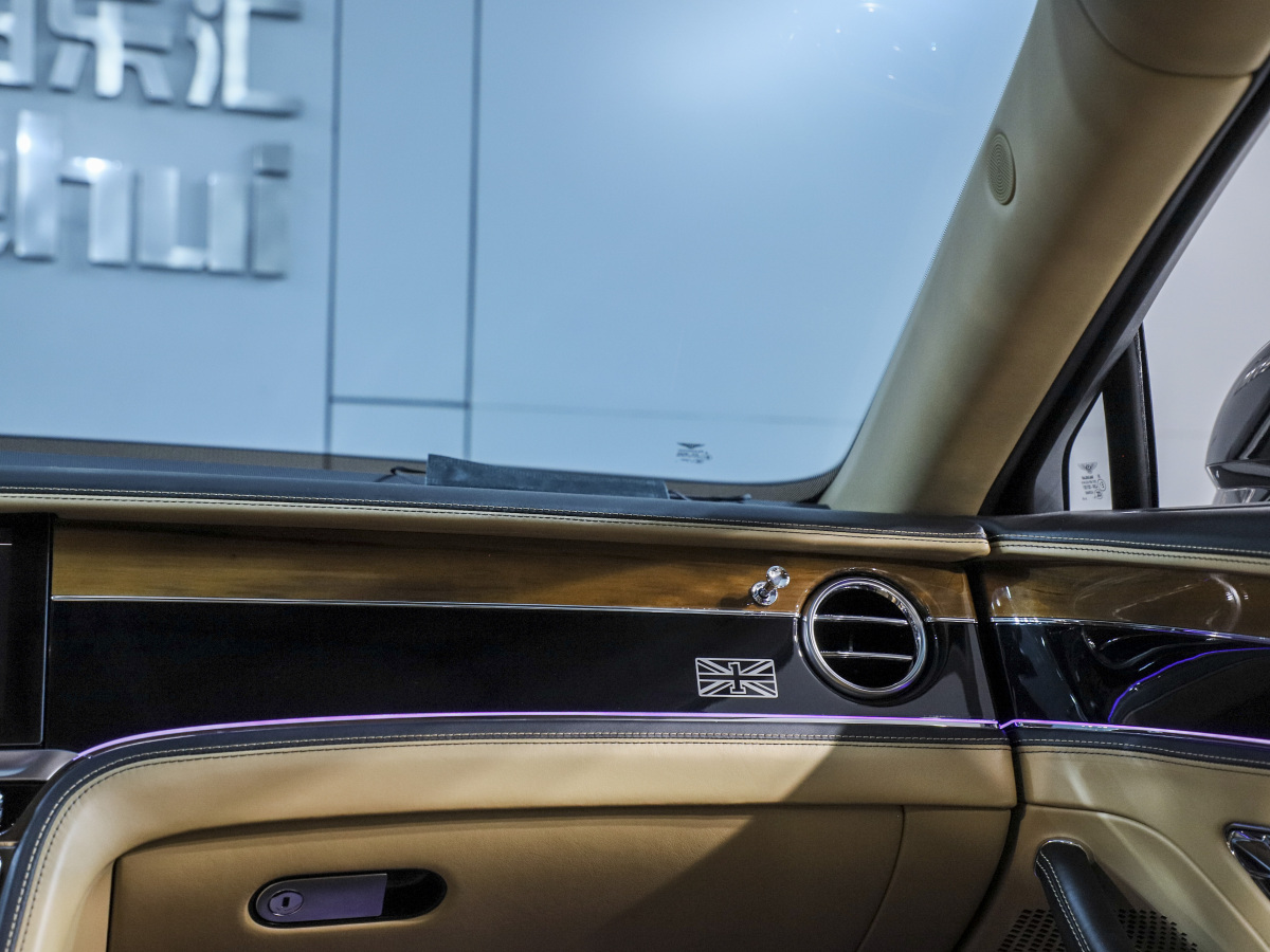 宾利 飞驰  2020款 6.0T W12 First Edition图片