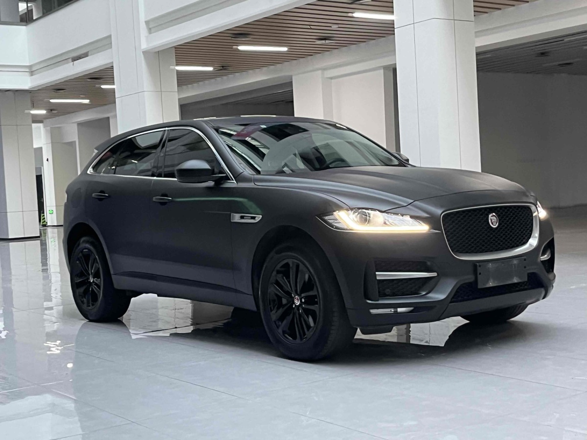 捷豹 F-PACE  2016款 3.0 SC 四驱R-Sport运动版图片