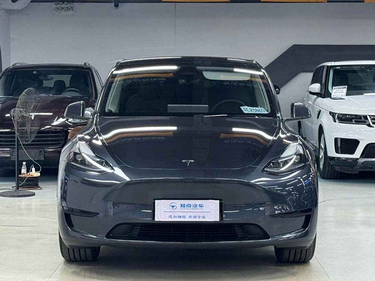 特斯拉 Model 3  2023款 煥新版 后輪驅(qū)動圖片