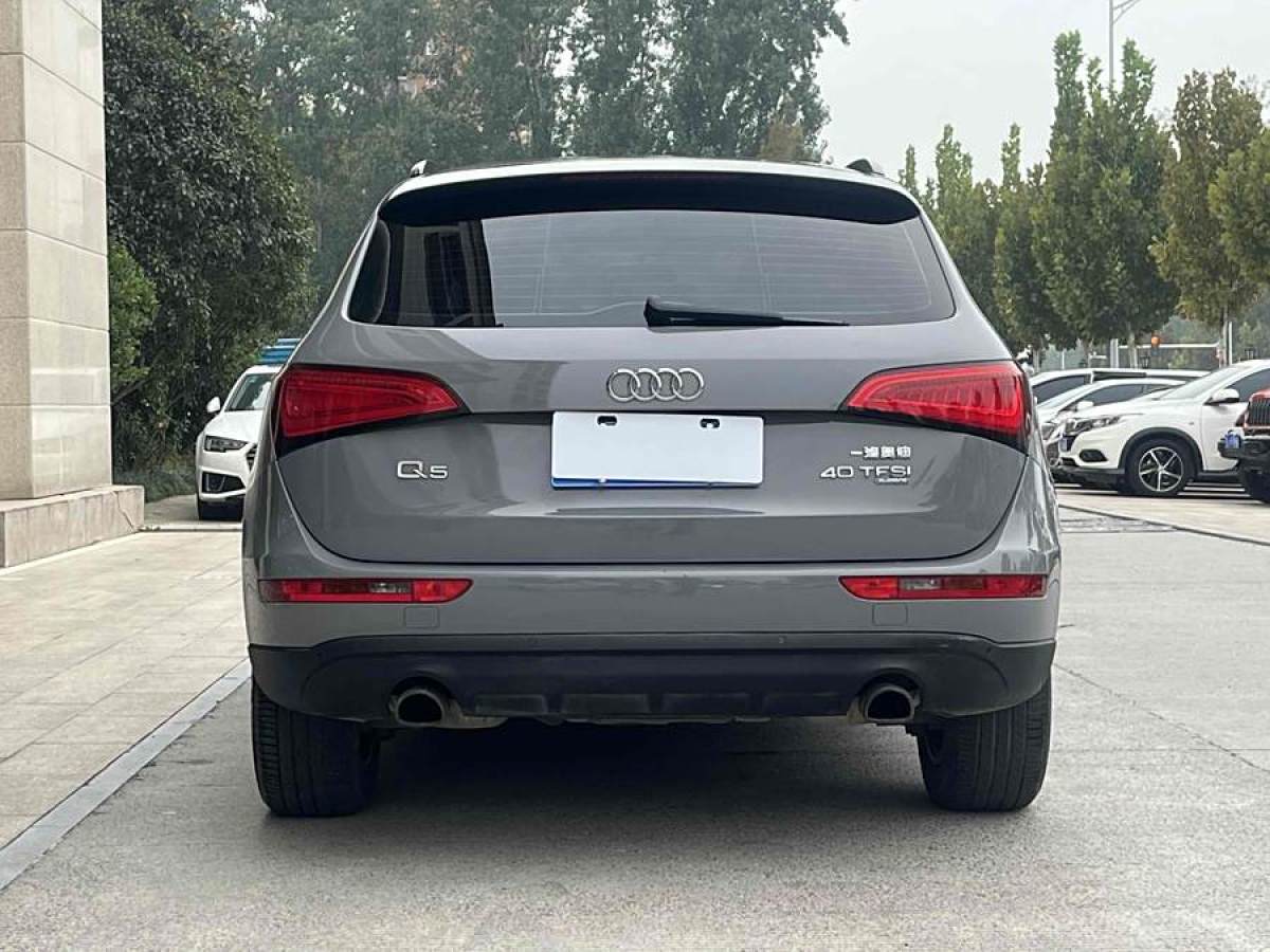 奧迪 奧迪Q5  2015款 40 TFSI 技術(shù)型圖片