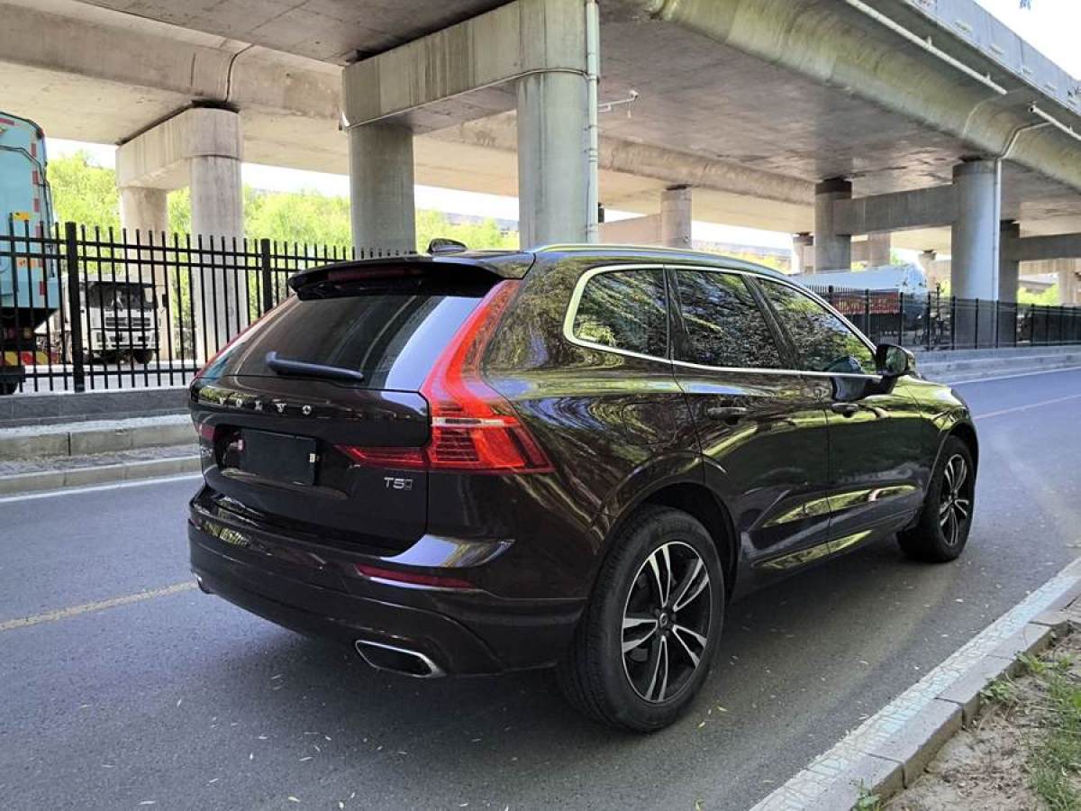 沃爾沃 XC60  2019款  T5 四驅(qū)智遠(yuǎn)版 國VI圖片