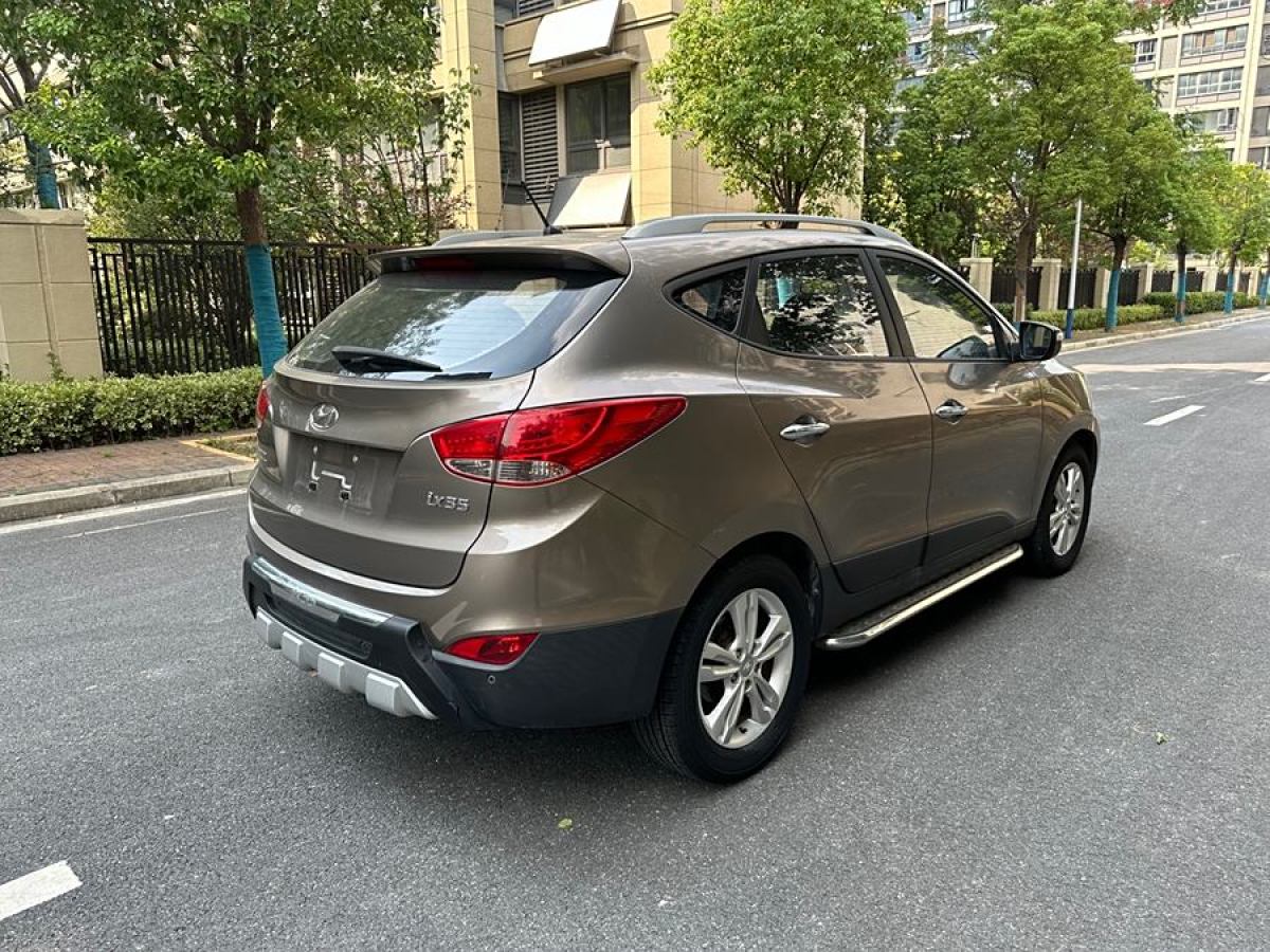 現(xiàn)代 ix35  2013款 2.0L 自動(dòng)兩驅(qū)智能型GLS 國(guó)IV圖片