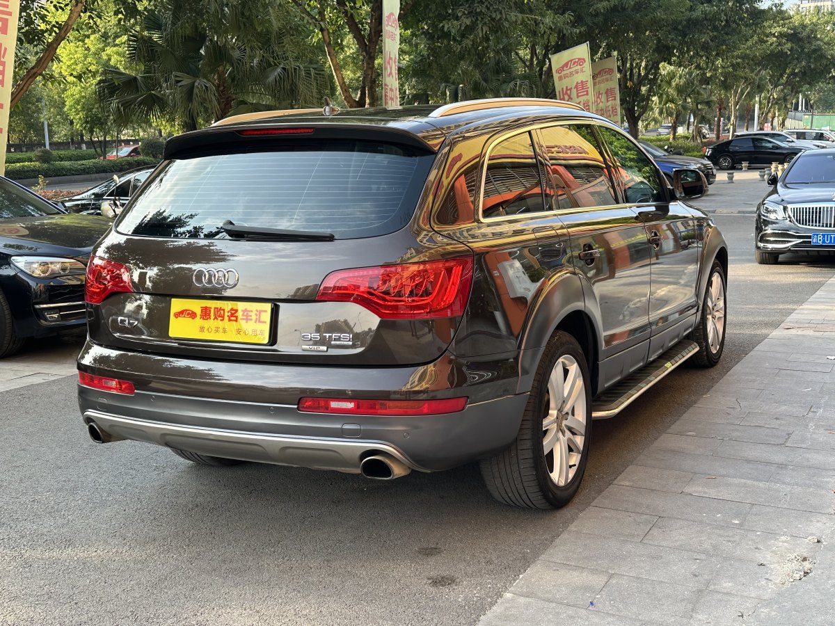 奧迪 奧迪Q7  2014款 35 TFSI 運(yùn)動(dòng)型圖片