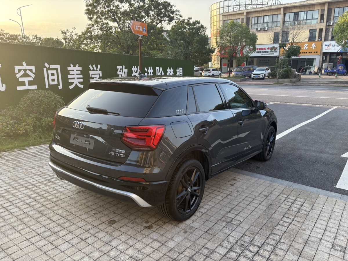 2021年7月奧迪 奧迪Q2L  2020款 35TFSI 進(jìn)取動(dòng)感型